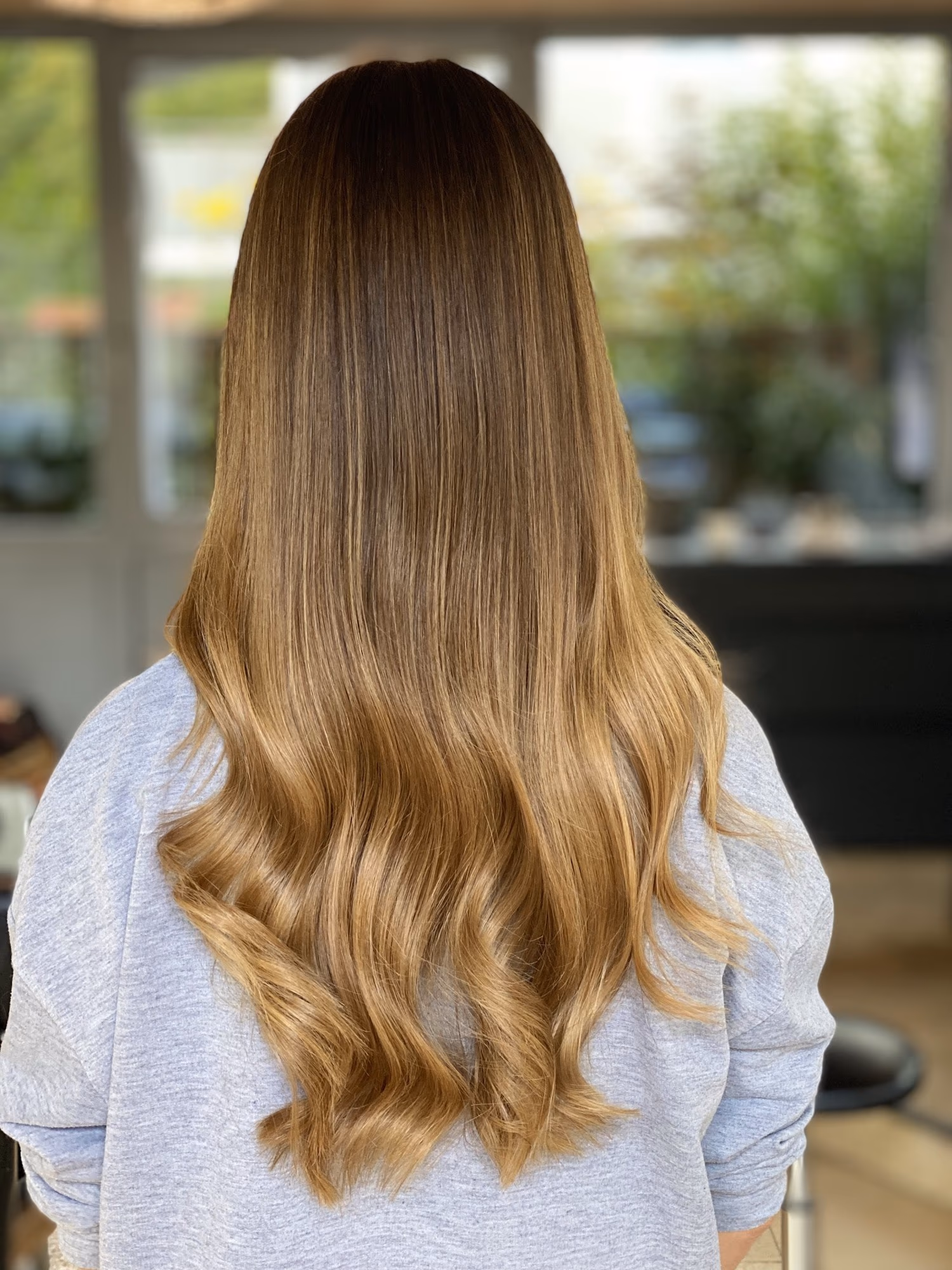 Honigfarbene Balayage, Rückansicht, Haar Exakt Augsburg