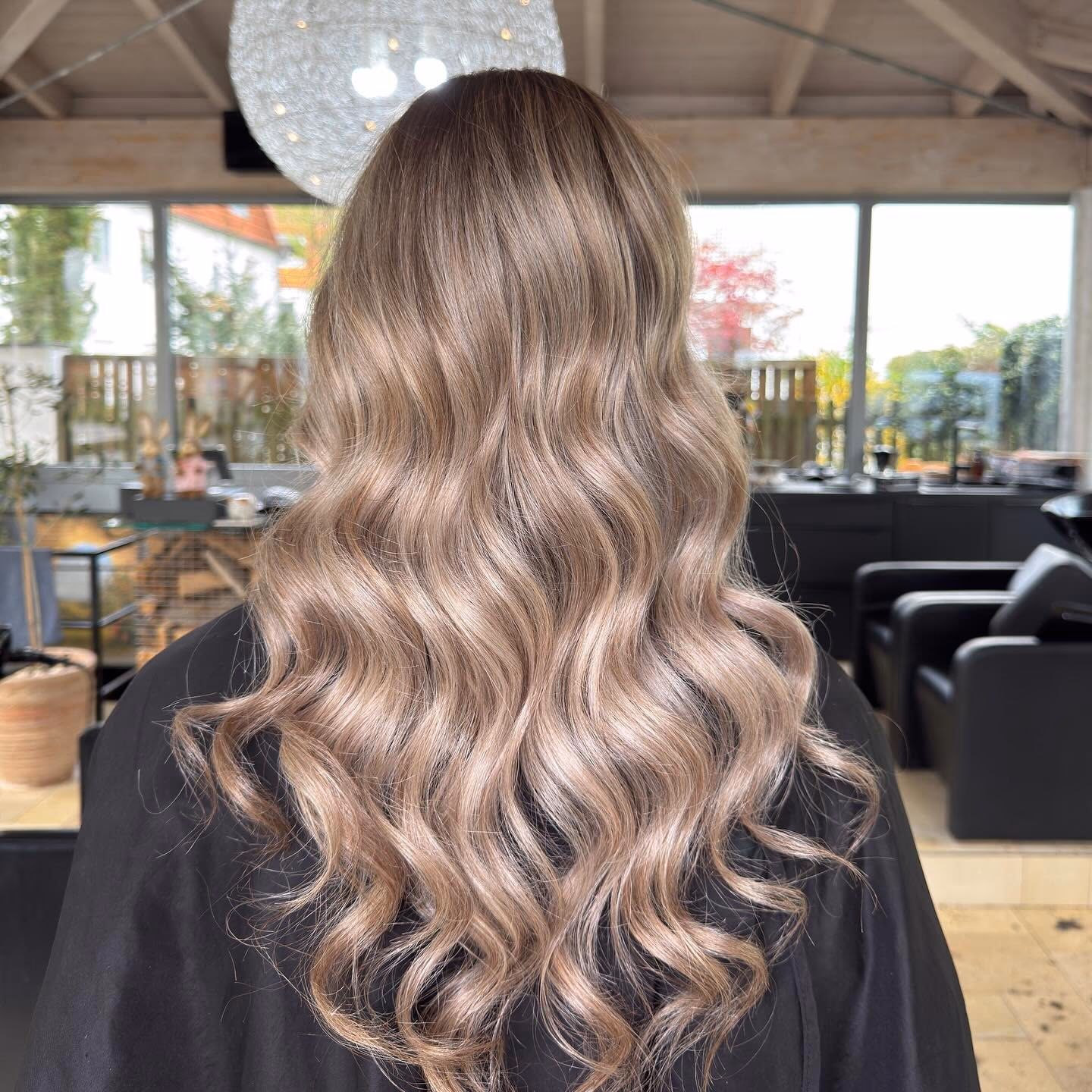 Honigblonde Balayage auf langem Haar, Haar Exakt Augsburg