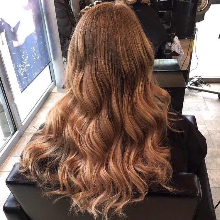 Kupferfarbene Balayage mit Wellen, Rückansicht, Haar Exakt Augsburg